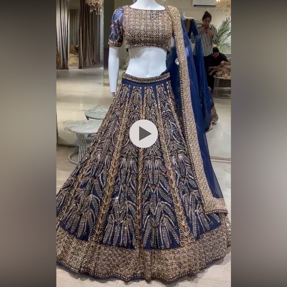 Salwar Kameez Navy Blue and Gold Embroidered Dress- bridal - Picture 13 of 14